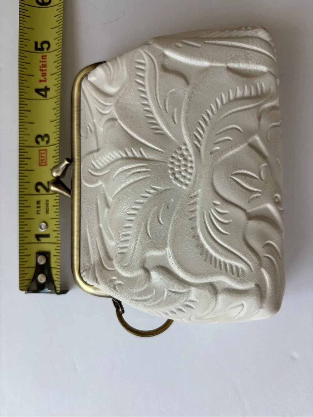 Patricia Nash leather latte Embossed Floral Kiss-Lock coin purse - Picture 5 of 6